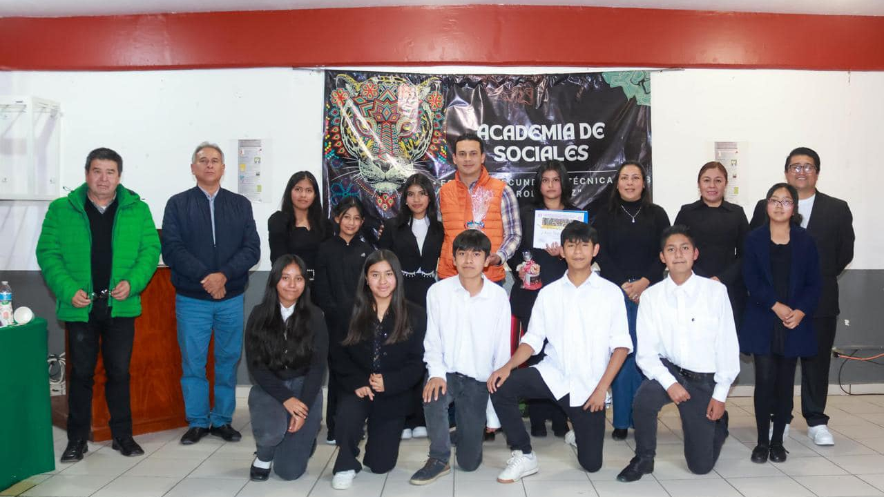 Concurso de Oratoria en la Secundaria Técnica #28 Destaca el Talento de Estudiantes