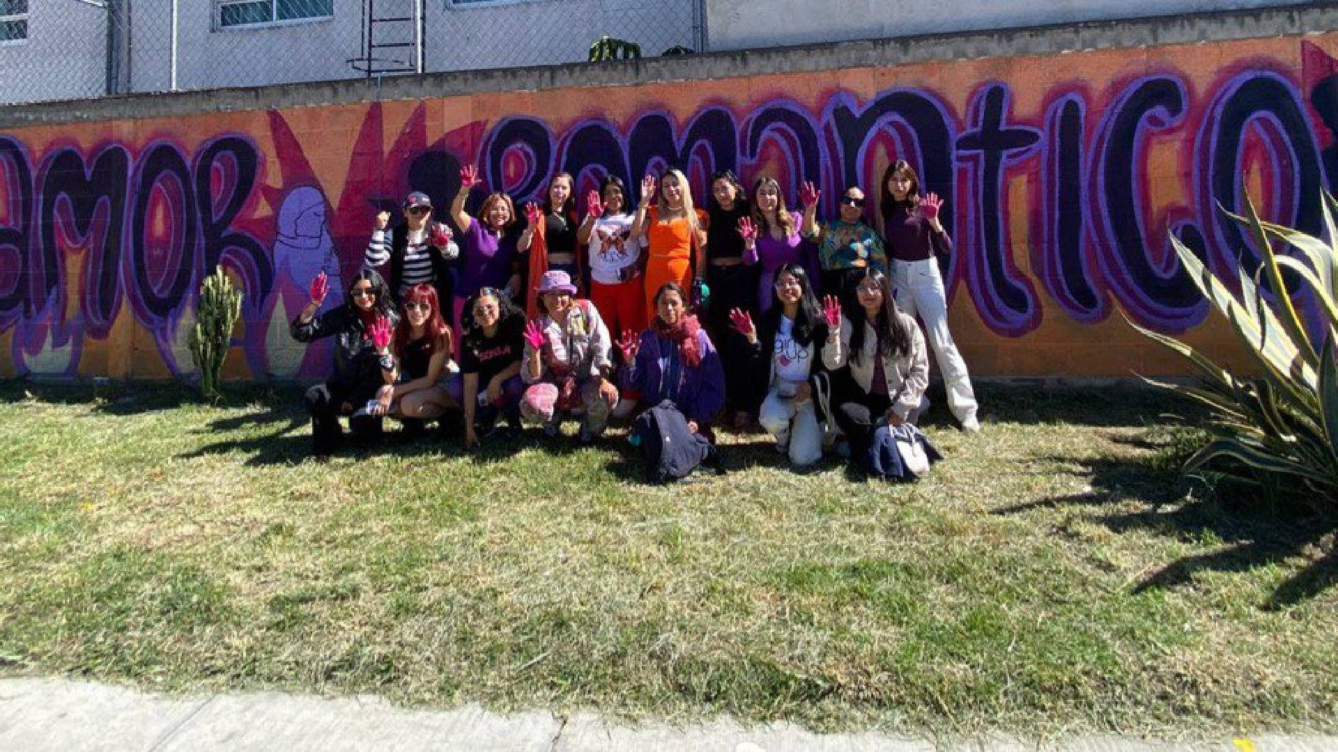 Develan mural “Lo Siento, Mi Amor” en Tlaxcala en el día Internacional de la eliminación de la violencia contra la Mujer