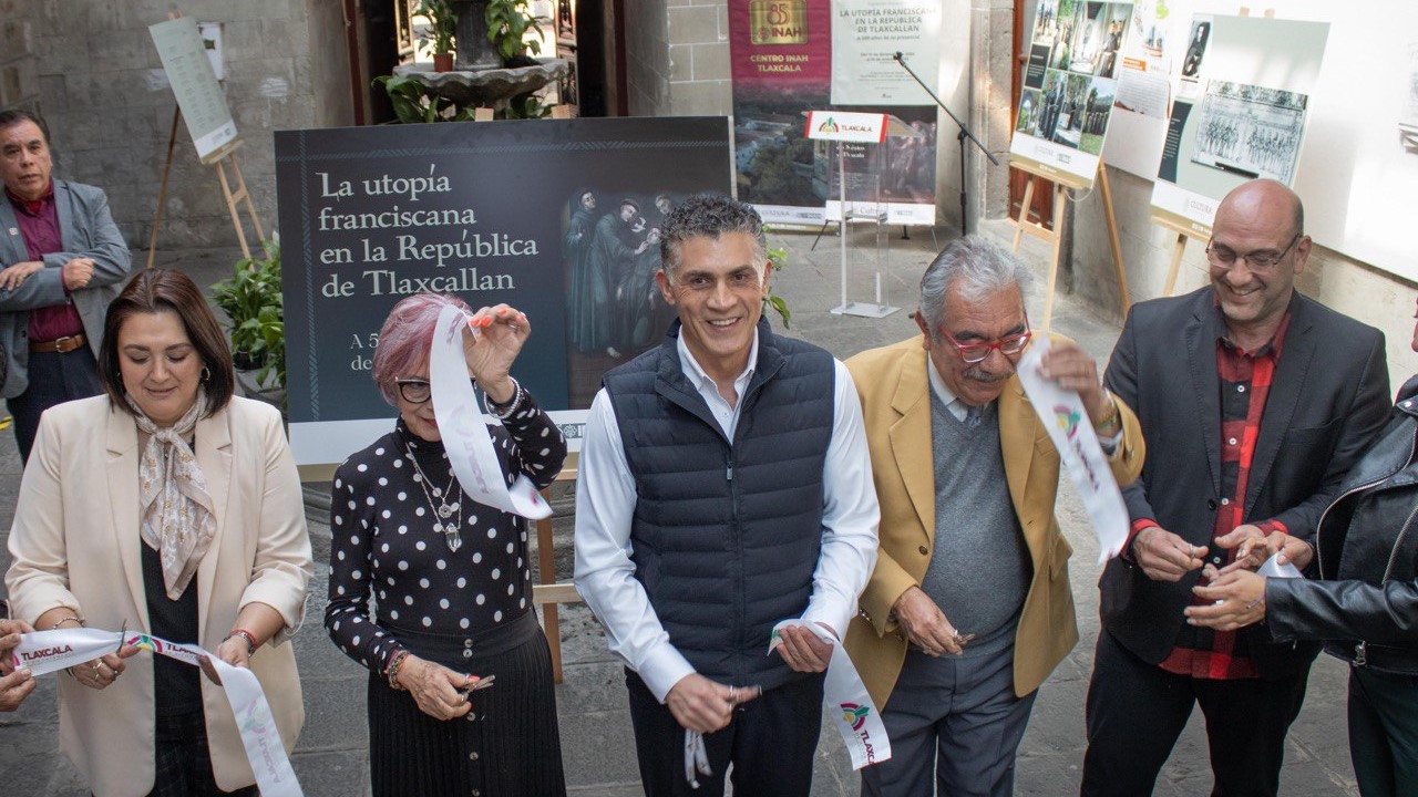 Inaugura Sánchez García exposición fotográfica en instalaciones del Ayuntamiento de Tlaxcala de Xicohténcatl
