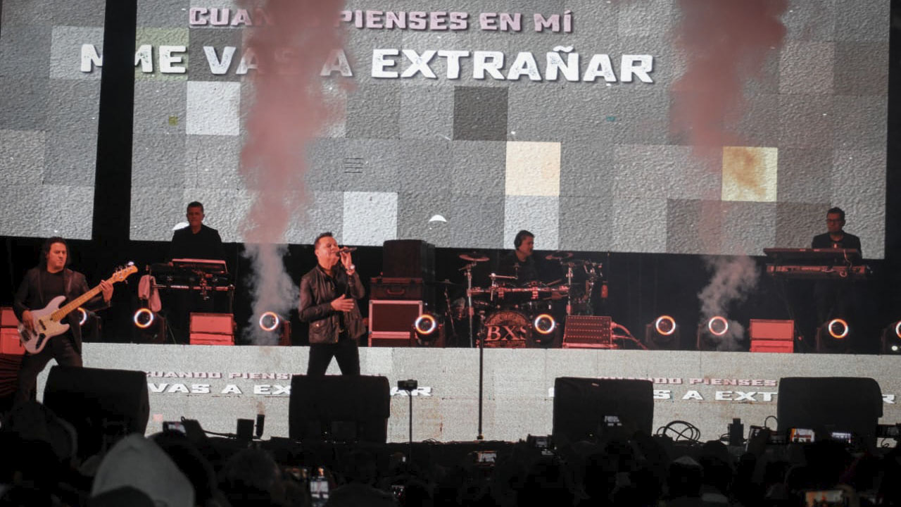 Concierto de Bryndis X Siempre hizo latir con emoción la feria de Zacatelco 2025