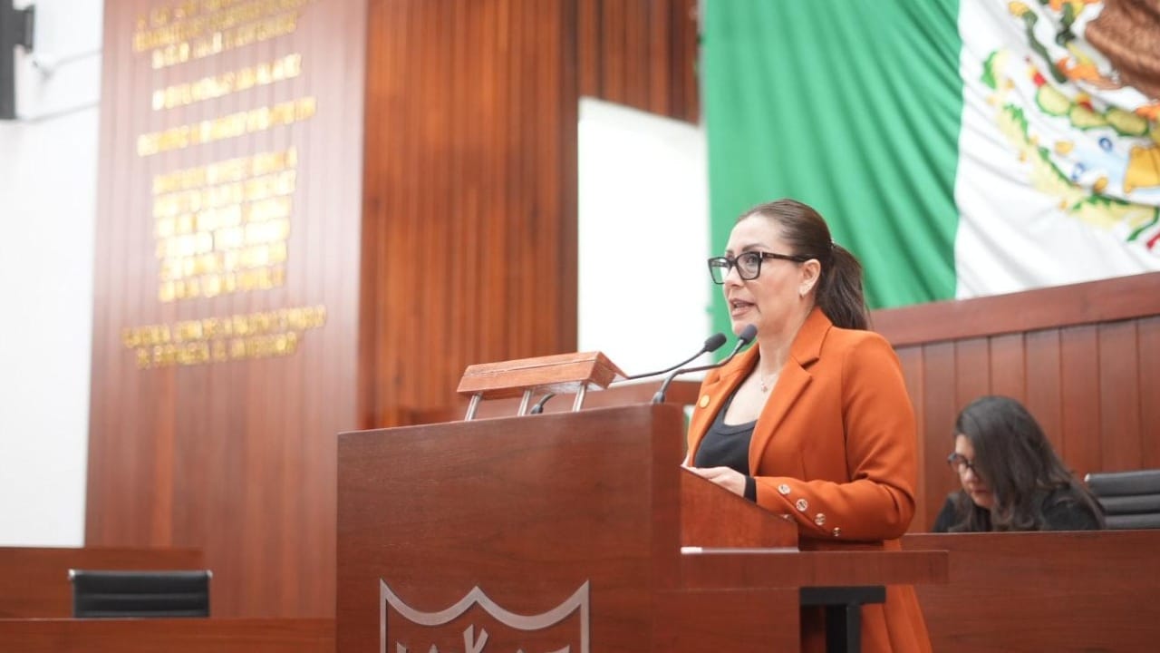 Propone diputada Reyna Flor Báez incentivar la comercialización de productos artesanales en Tlaxcala