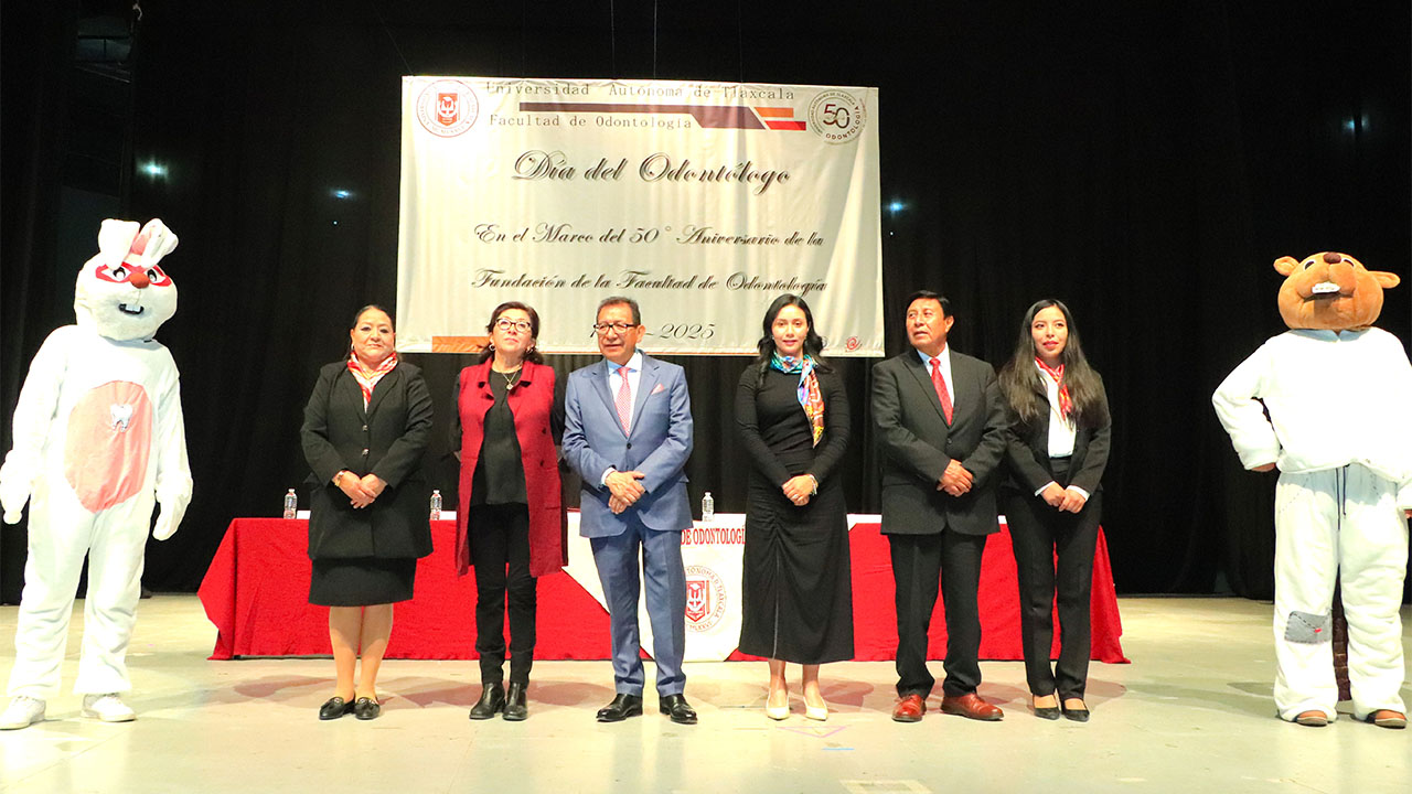Odontología de la UATx ha formado a 57 generaciones en sus aulas: Rector