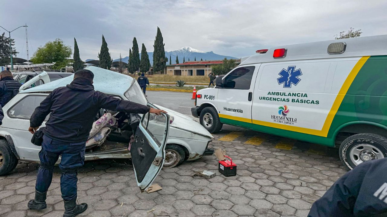 Detiene policía de Huamantla a conductor en aparente estado de ebriedad que provocaría un accidente vehicular