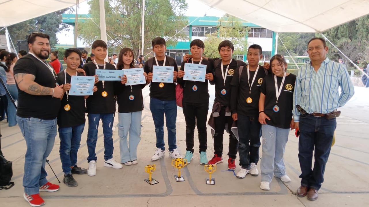Telesecundaria “Niños Héroes de Chapultepec” de Huamantla triunfa en la First Lego League México