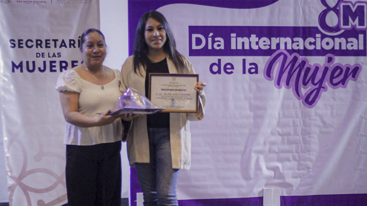 Zacatelco inaugura la “Semana Violeta” con conferencia