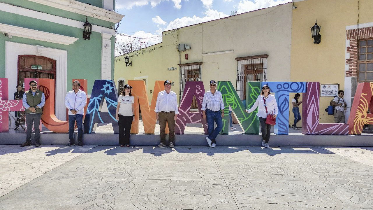 Empresarios Carlos Moro y Andrés Omar Hayes reconocen el potencial turístico y económico de Huamantla