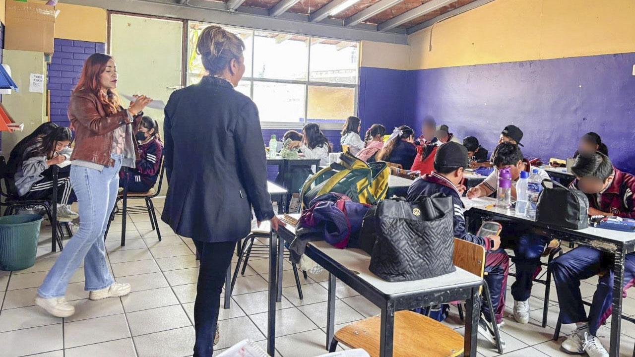 Promueve SMDIF la salud mental y los valores en instituciones educativas de Huamantla