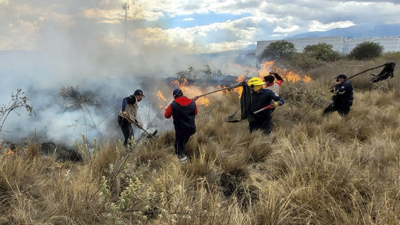 Gobierno de Huamantla refuerza acciones para prevenir incendios de pastizales y forestales