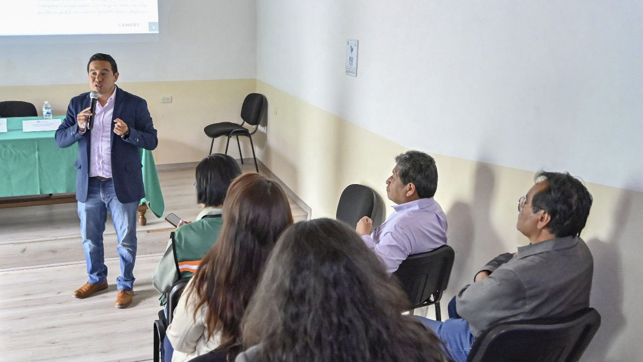 Huamantla avanza en modernización administrativa con curso de mejora regulatoria