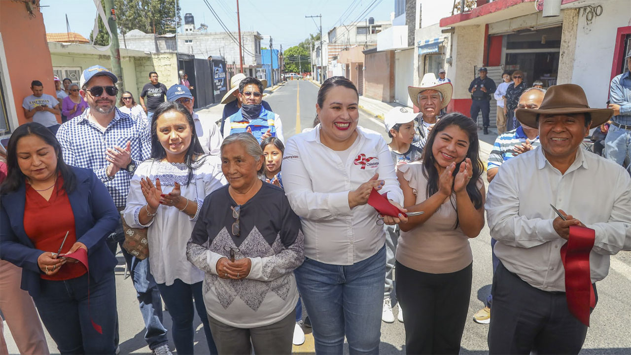Blanca Angulo entrega rehabilitación de Calle Moctezuma