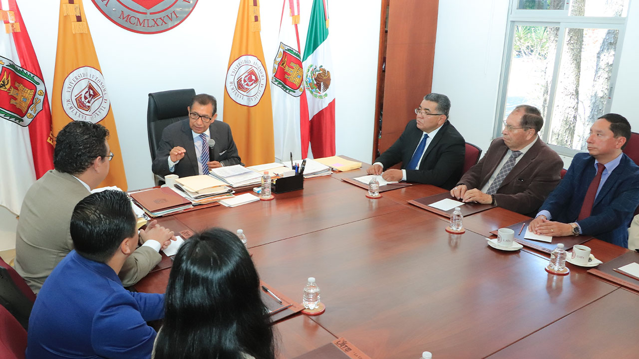 UATx y STPS firman convenio de colaboración para impulsar prácticas profesionales de estudiantes