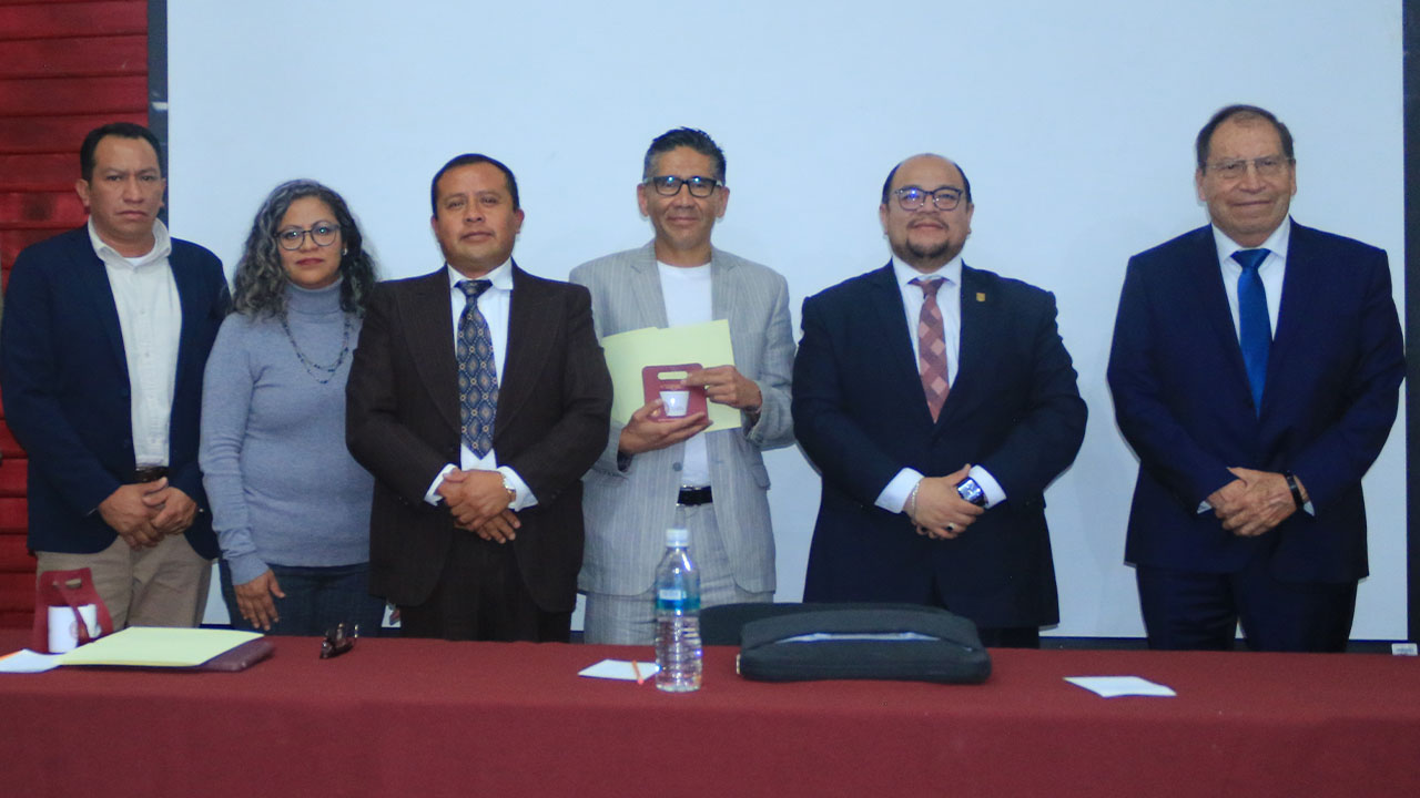Celebra Ciencias de la Educación UATx 59 años formando generaciones de educadores