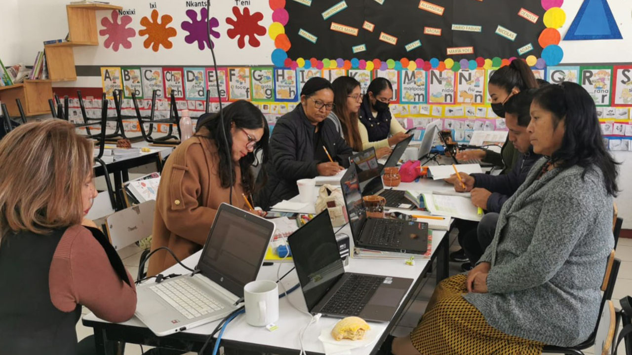 Trabajo del CIE-UATx en Consejos Técnicos Escolares muestra los avances de la transformación con la NEM