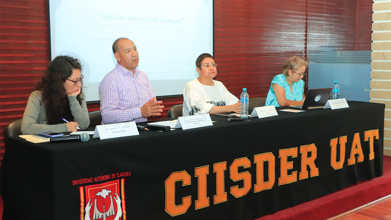 Procura CIISDER-UATx conocimiento y reflexión sobre problemáticas sociales entre sus estudiantes