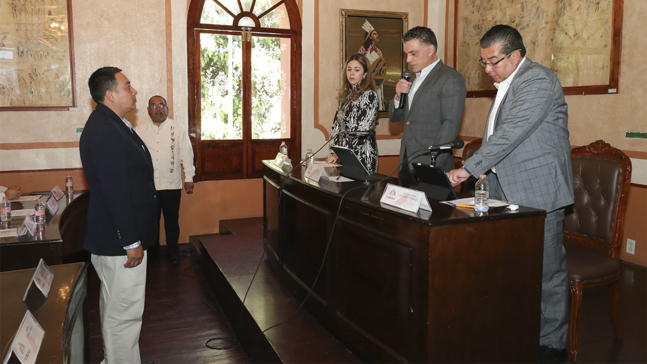 Rinde protesta Fernando Mendieta Zárate como primer regidor del Ayuntamiento de Tlaxcala