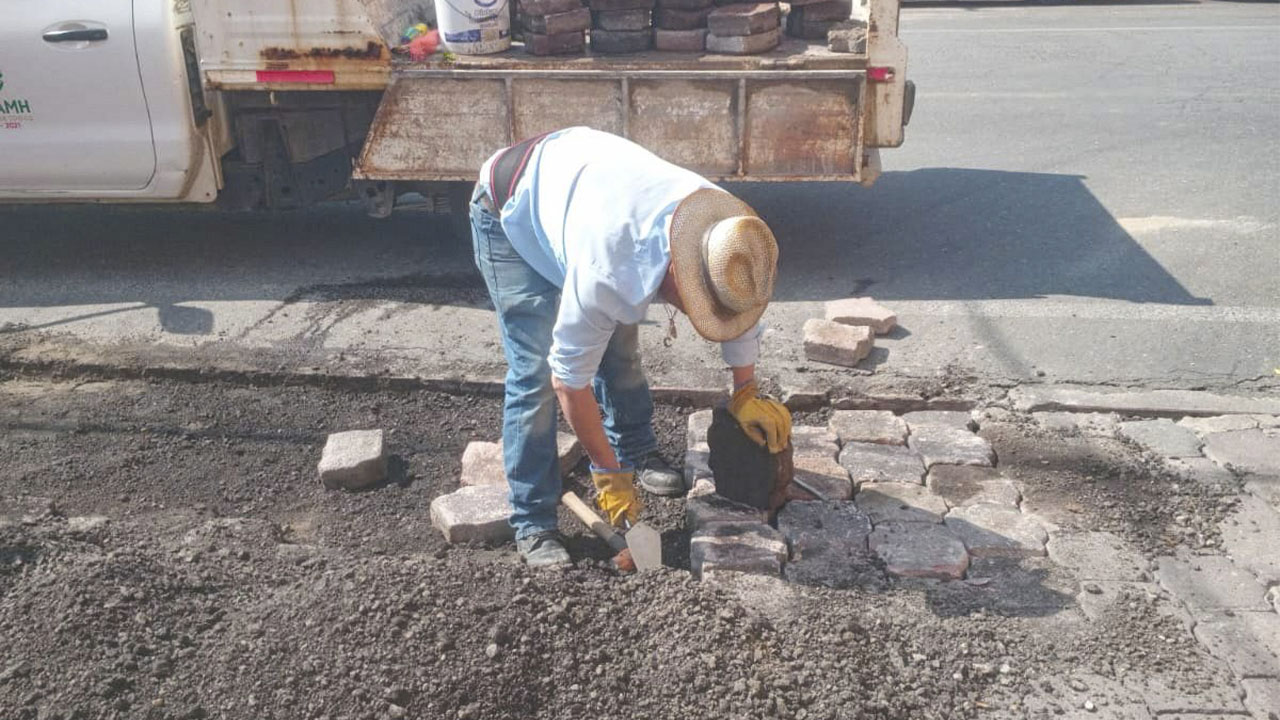 Brigadas del Gobierno Municipal atienden daños tras fuerte lluvia en Huamantla