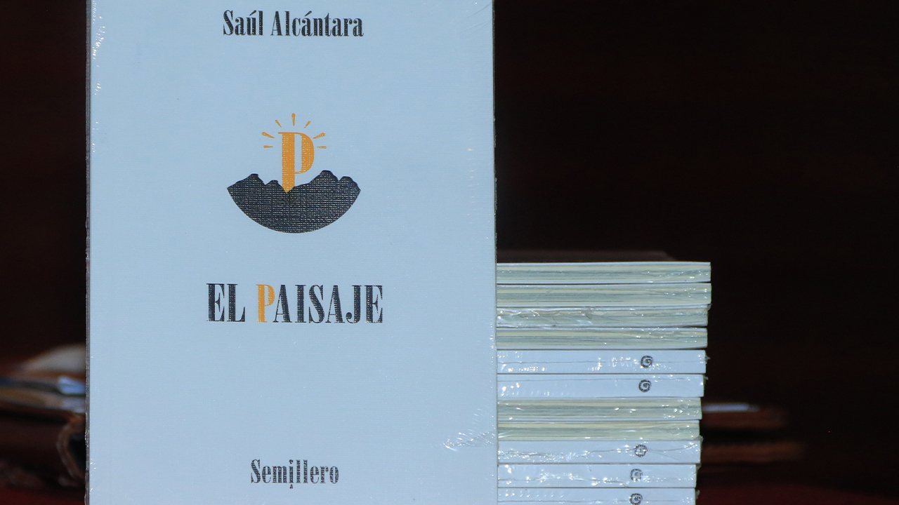 Presentaron en la UATx el libro 𝐄𝐥 𝐩𝐚𝐢𝐬𝐚𝐣𝐞