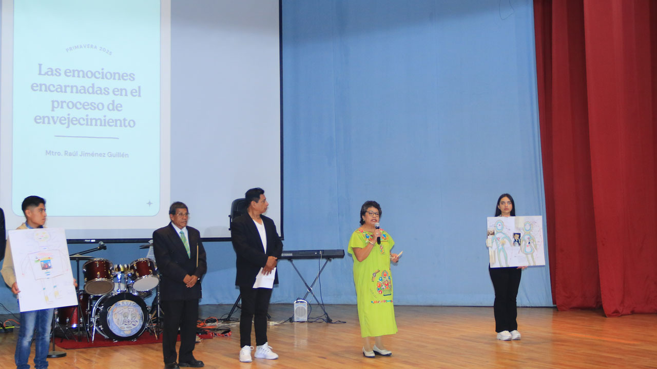 Estudiantes de Gerontología Social integran proyectos de intervención para un envejecimiento activo