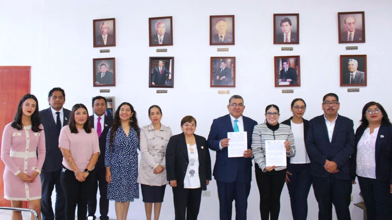 Facultad de Derecho UATx y Comisión Ejecutiva de Atención a Víctimas firman convenio de colaboración