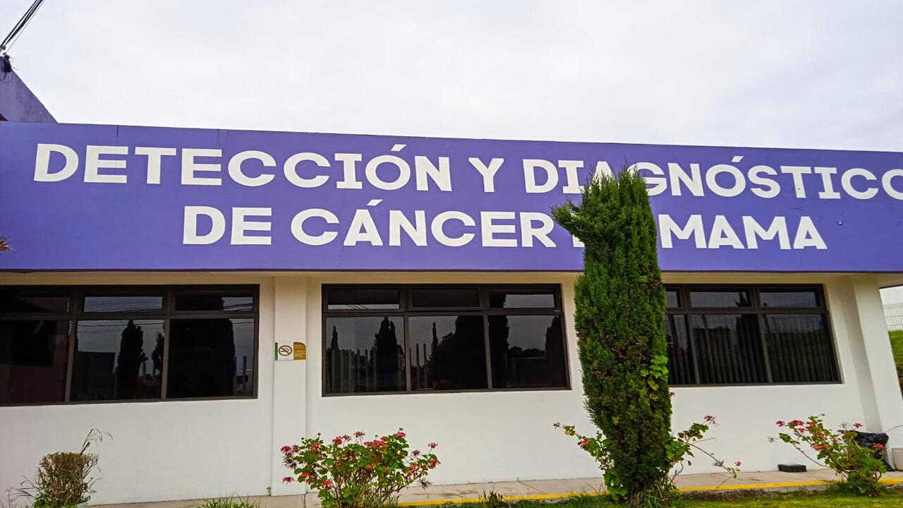 Mujeres de Huamantla reciben atención gratuita para la detección oportuna de cáncer de mama