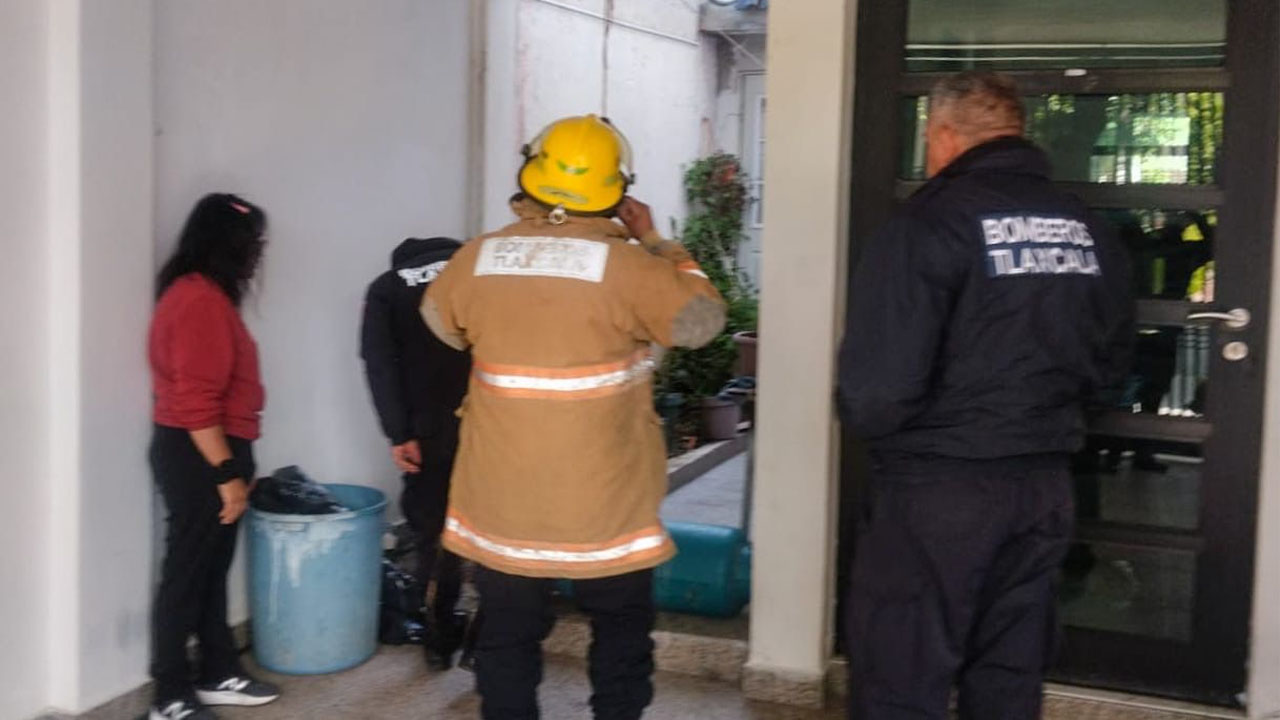 Atienden policía capitalina y bomberos fuga de gas en santa maría Acuitlapilco y evitan emergencia