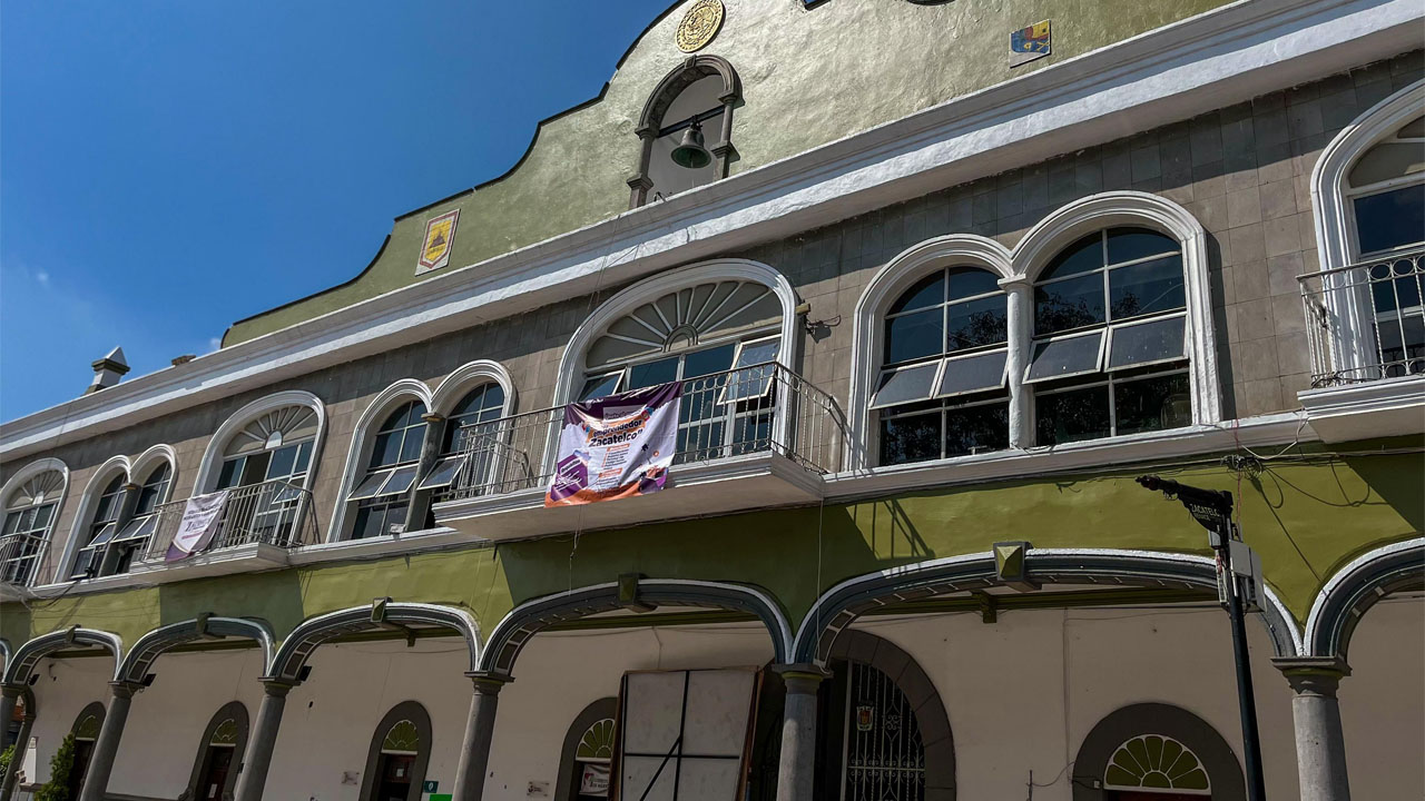Cabildo de Zacatelco exhorta a Primer Regidor a solicitar licencia temporal