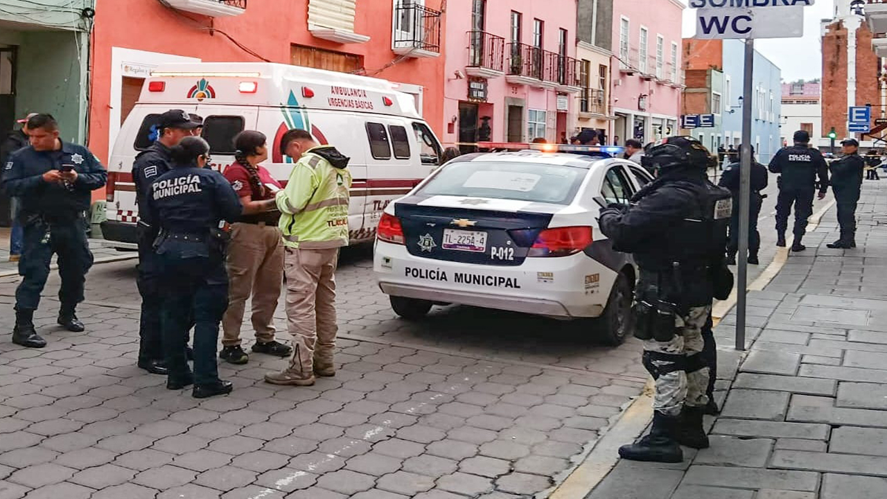 Atiende policía municipal reporte de detonaciones de arma de fuego en calle miguel N. Lira
