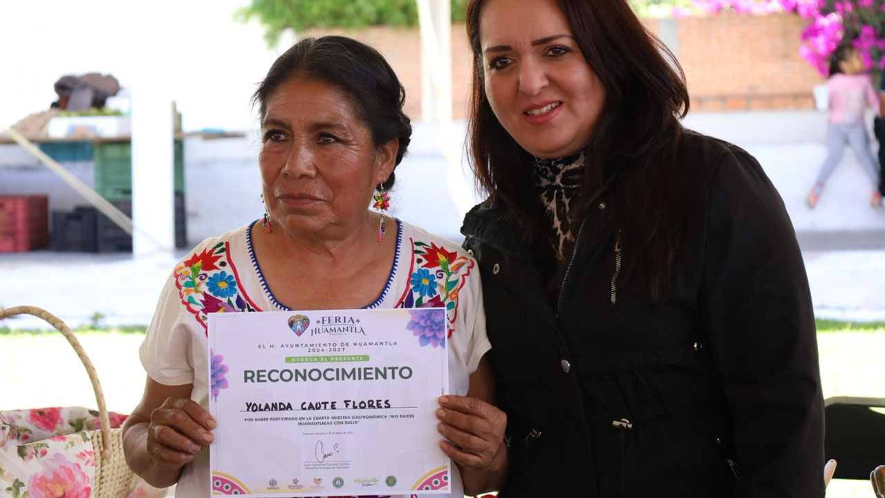 La dalia, protagonista de la cuarta muestra gastronómica “Mis raíces Huamantlecas”