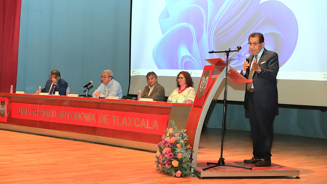 Organizan UATx y SEPE encuentro estatal de maestros y maestras multigrado “La interculturalidad como eje educativo”