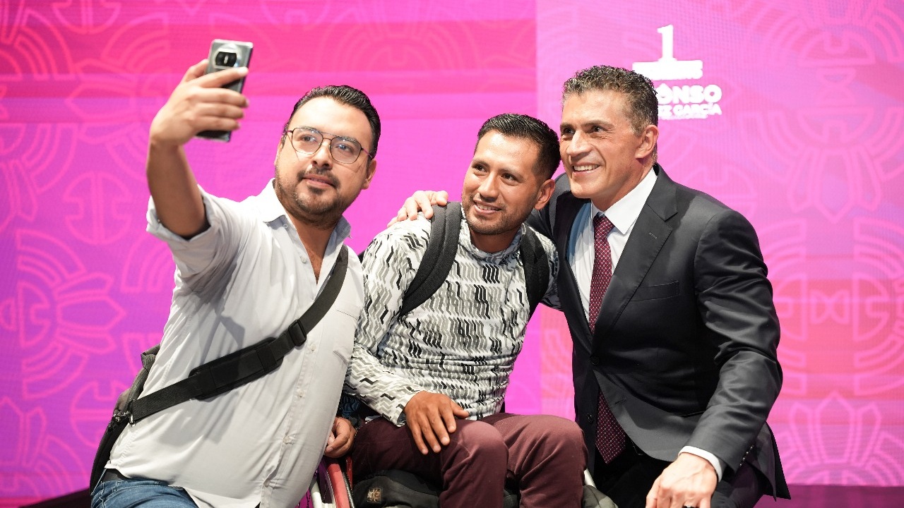 “Es un presidente que cumple”, fue la voz de la ciudadanía que marcó el primer informe de gobierno de Alfonso Sánchez garcía