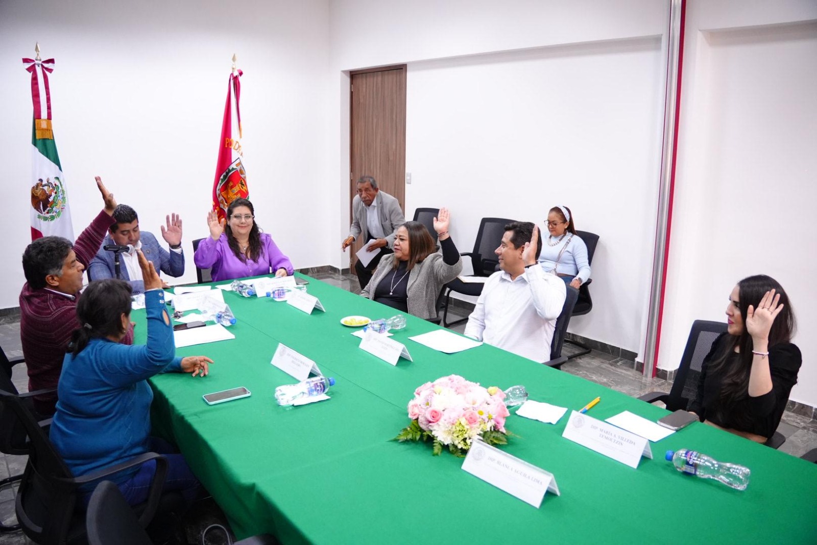 Aprueban en comisiones reformas a la Ley de Turismo para regular hospedaje en plataformas digitales