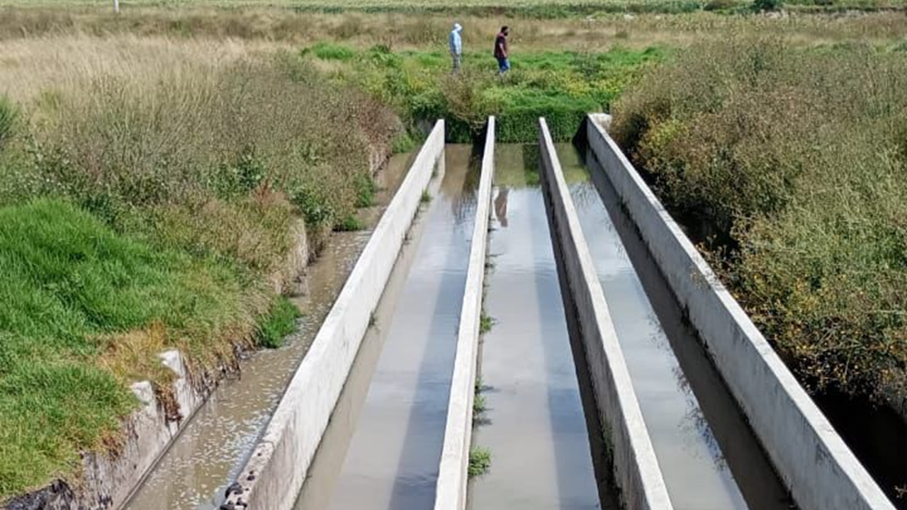 CAPAMH refuerza labores de desazolve para mejorar el sistema de drenaje en Huamantla