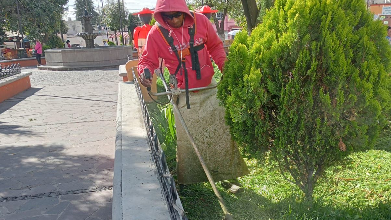 Servicios Municipales Refuerza Labores de Limpieza y Mantenimiento En diferentes Espacios de Huamantla
