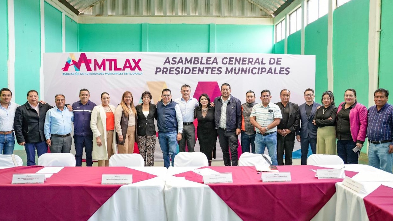 Encabeza Alfonso Sánchez García novena asamblea ordinaria de AAMTLAX en Santa Cruz Tlaxcala