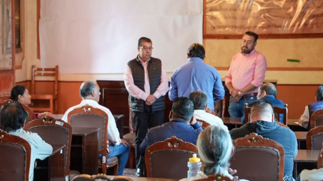 Ayuntamiento de Tlaxcala atiende a vecinos de Ocotlán