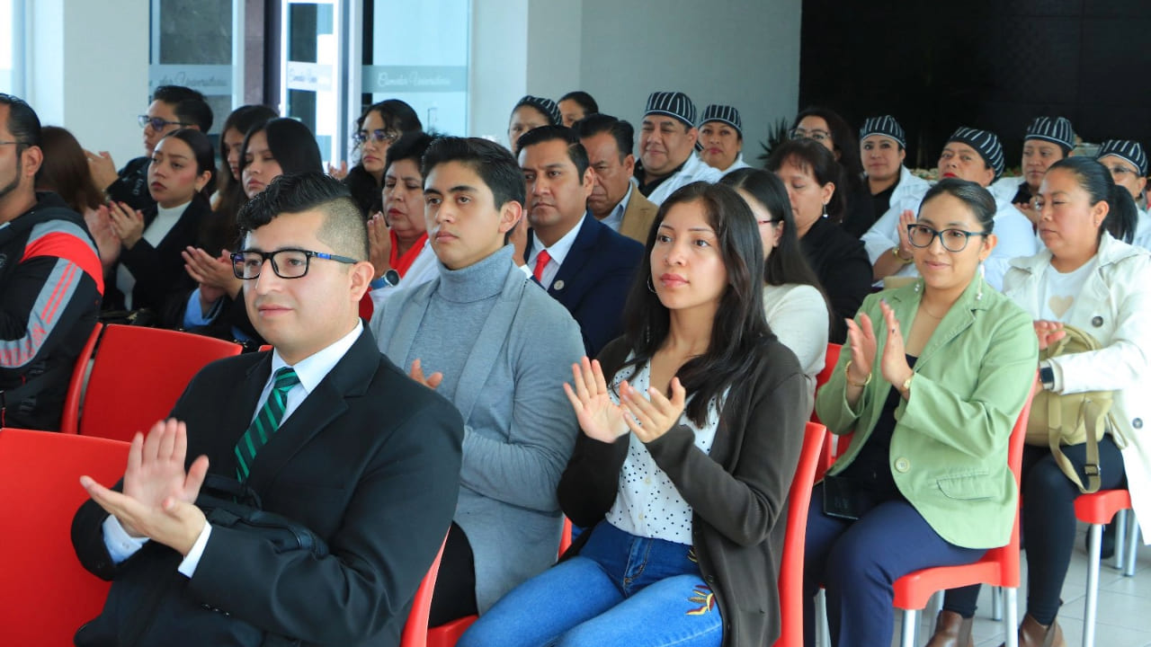 Manteniendo un costo de $10 por menú, el Comedor Universitario UATx celebra 19 años de servicio