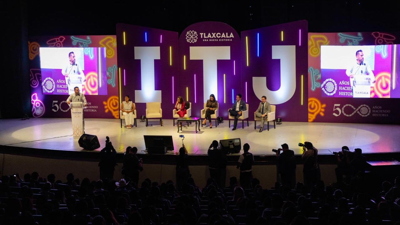 Servidores Públicos Juveniles de Huamantla Participan en el Segundo Encuentro Estatal de Autoridades Jóvenes