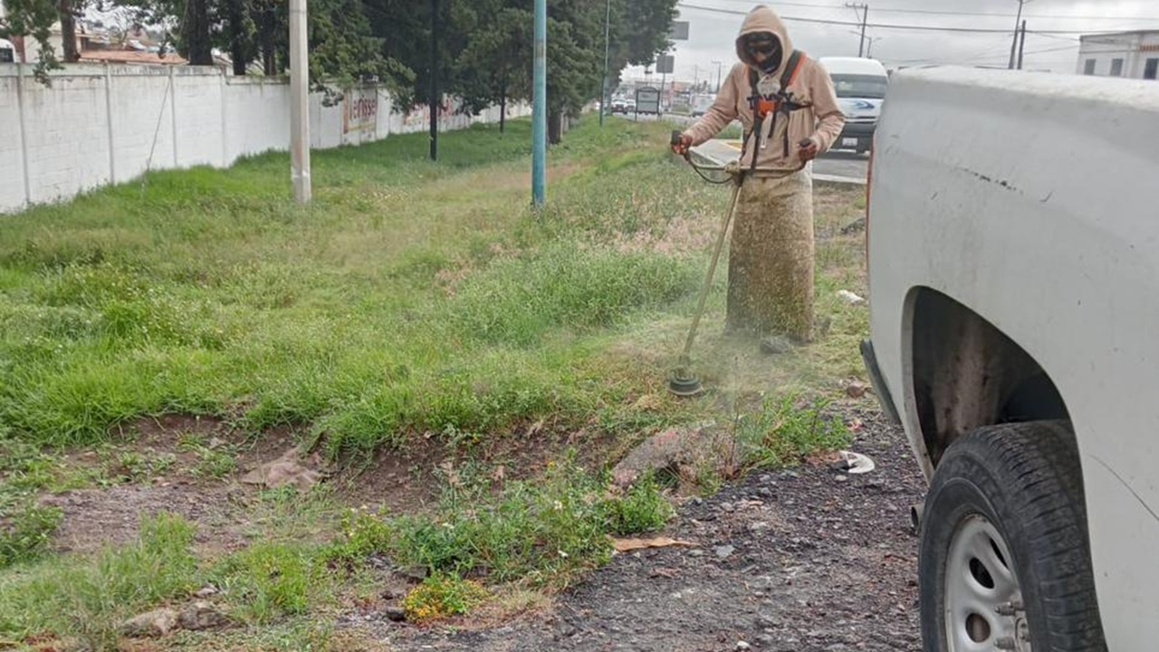Brigadas de Servicios Públicos mantienen limpio y en orden nuestro Pueblo Mágico