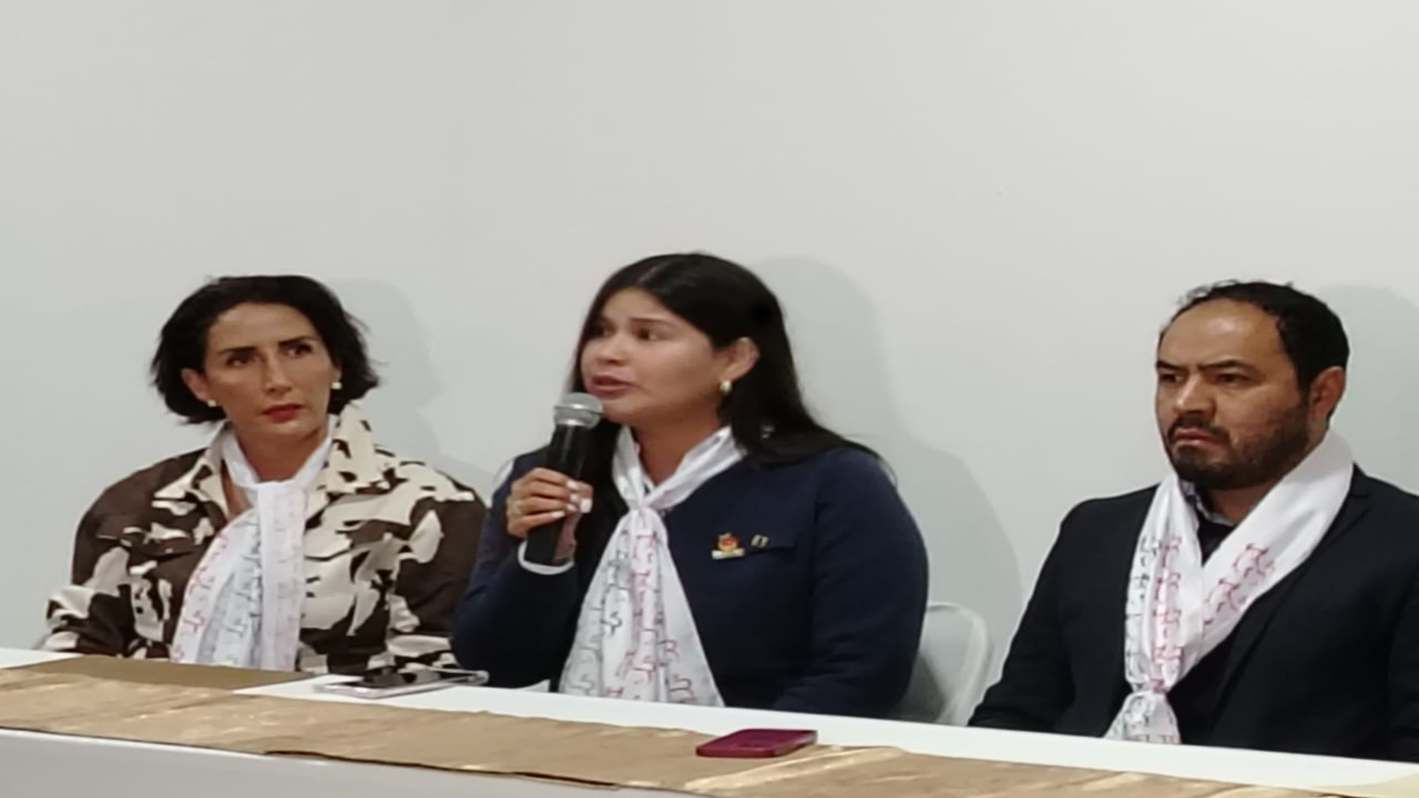 Presentan pasarela benéfica de tlaxcala, la feria de ferias 2025 “al toro con causa y a la moda”