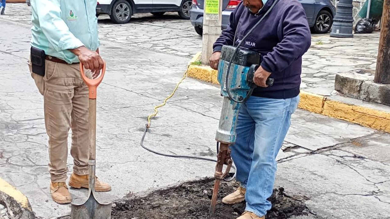CAPAMH realiza trabajos de mantenimiento y reparación en distintos puntos del municipio