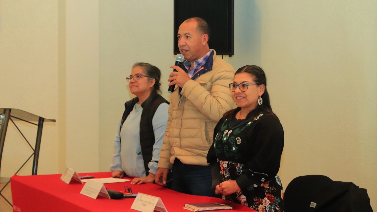 Analizan en el CIISDER-UATx afectaciones al cuerpo de las mujeres y a los territorios, generados por los conflictos