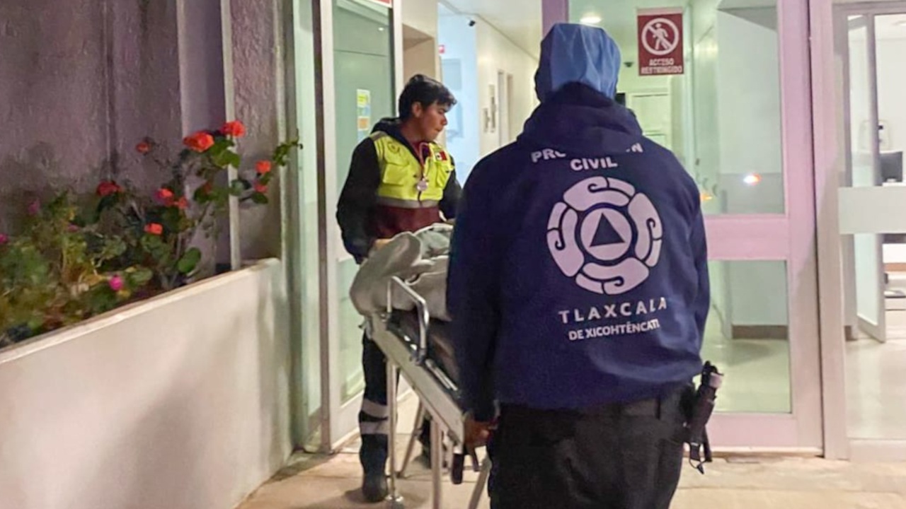 Atiende Protección Civil Municipal a menor lesionado tras accidente en motocicleta