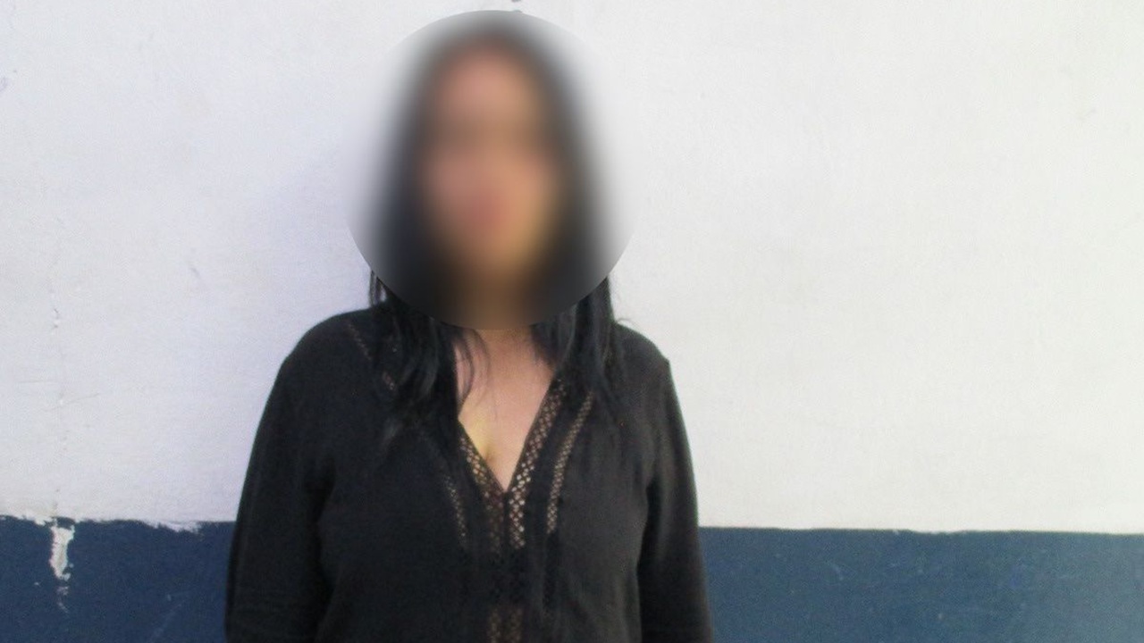 Policía Municipal de Huamantla detiene a dos mujeres conocidas tras intento de robo en establecimiento comercial; Procuraduría del Menor atiende el caso del menor involucrado