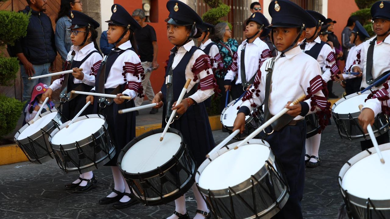 Huamantla conmemora del 115 Aniversario de la Revolución Mexicana con homenaje y desfile cívico.