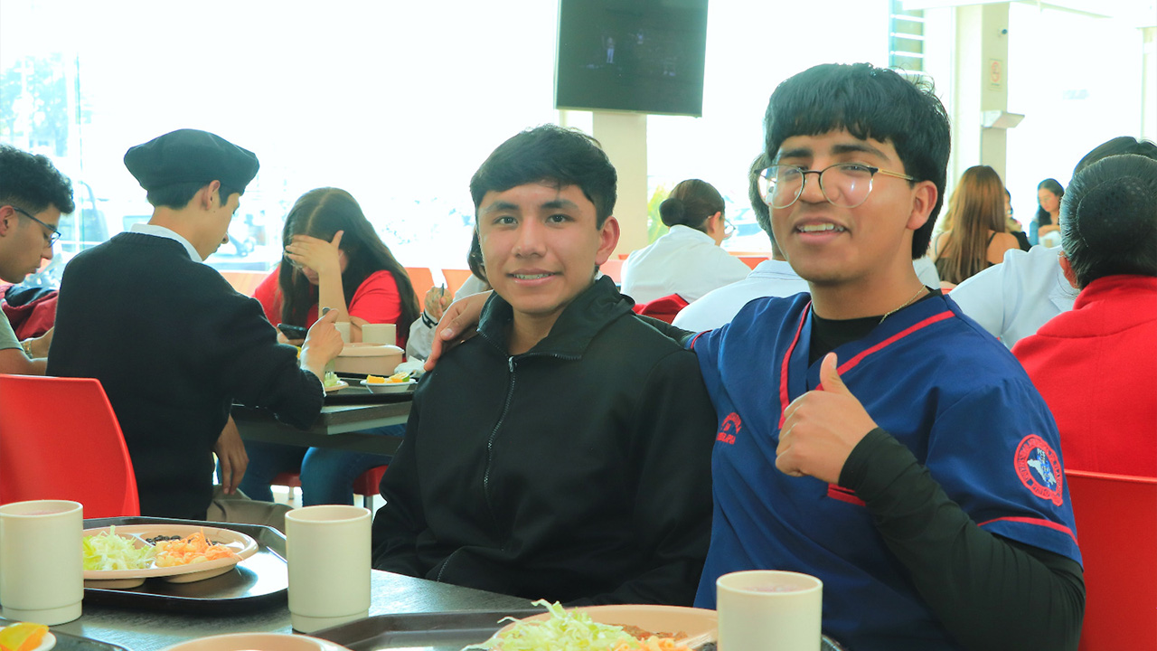 Comedor Universitario UATx reanuda su servicio en apoyo a la economía estudiantil