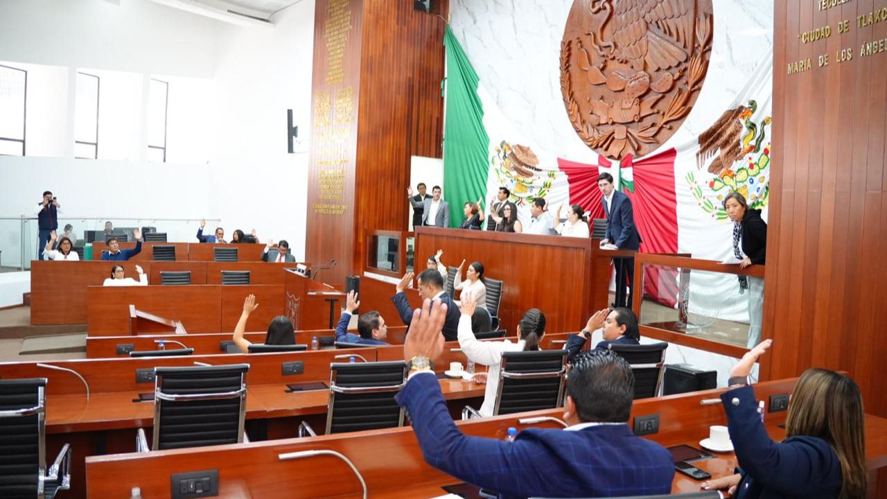 LXV Legislatura emite exhorto para prevenir y atender la violencia política contra las mujeres