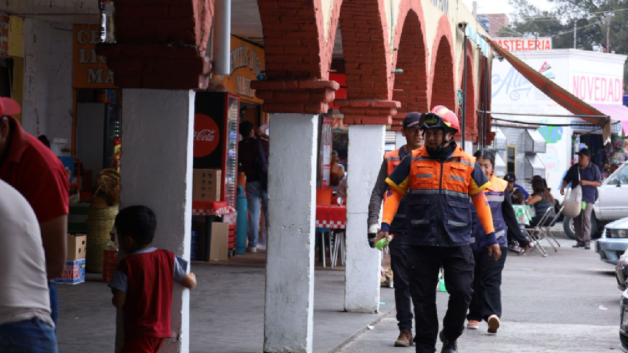 Protección Civil de Zacatelco fortalece medidas preventivas en el Mercado Municipal “Ignacio Bonilla”