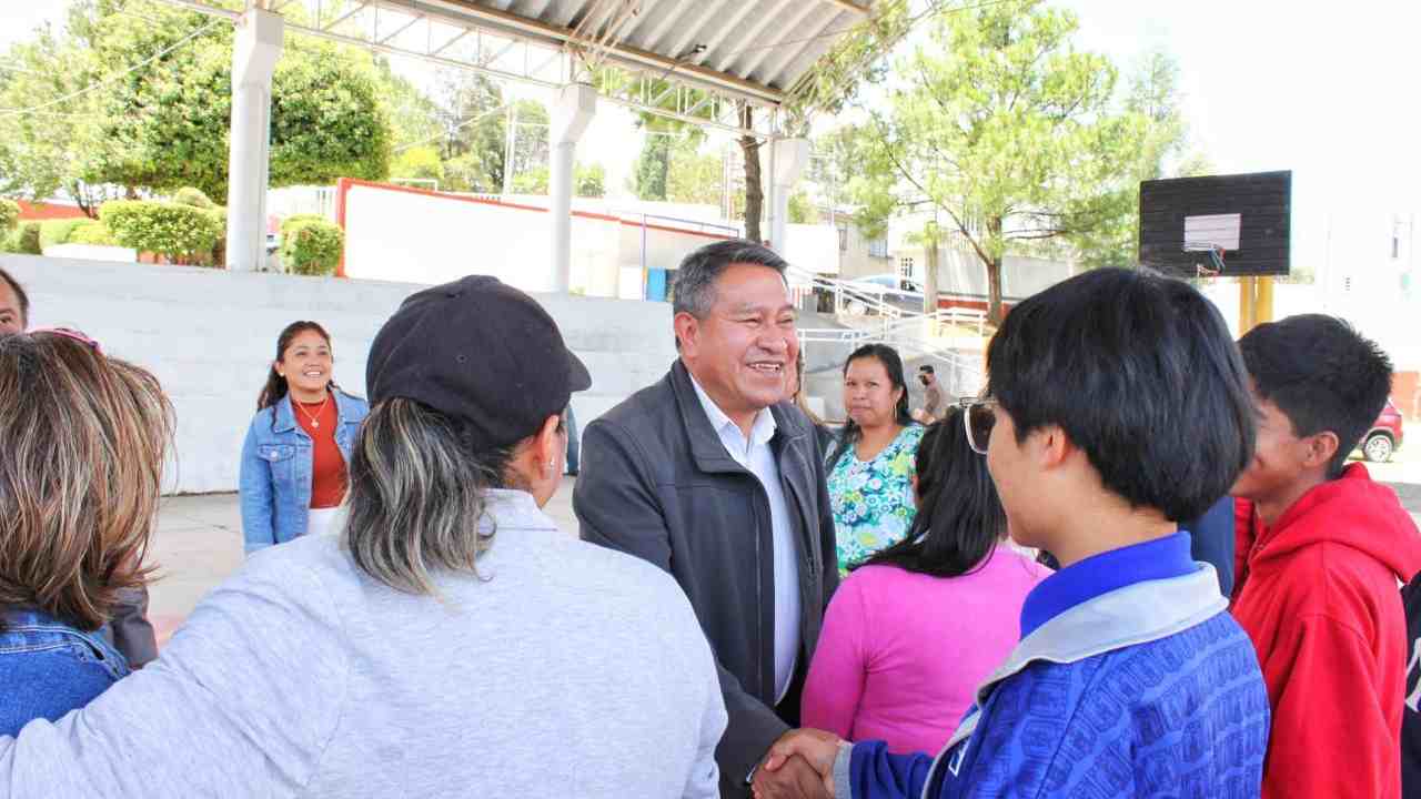 Ayuntamiento de Tlaxcala fortalece las herramientas educativas en la Telesecundaria "21 de Marzo" de San Lucas Cuauhtelulpan
