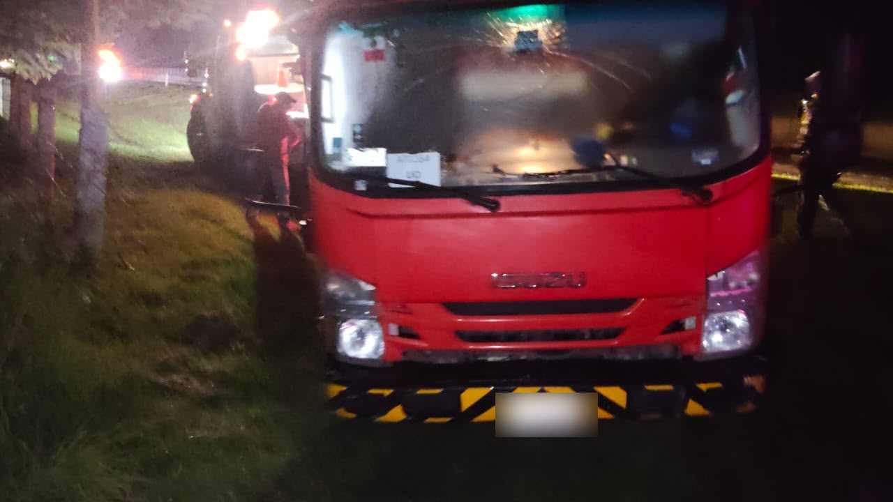 Policía de Huamantla brinda apoyo en la recuperación de vehículos con reporte de robo en Tocatlán