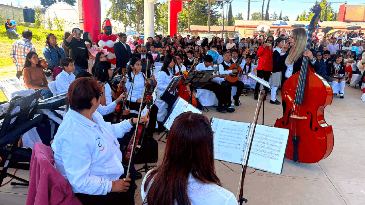 Con gran respuesta, ayuntamiento de Tlaxcala lleva concierto a comunidad educativa de Terrenate